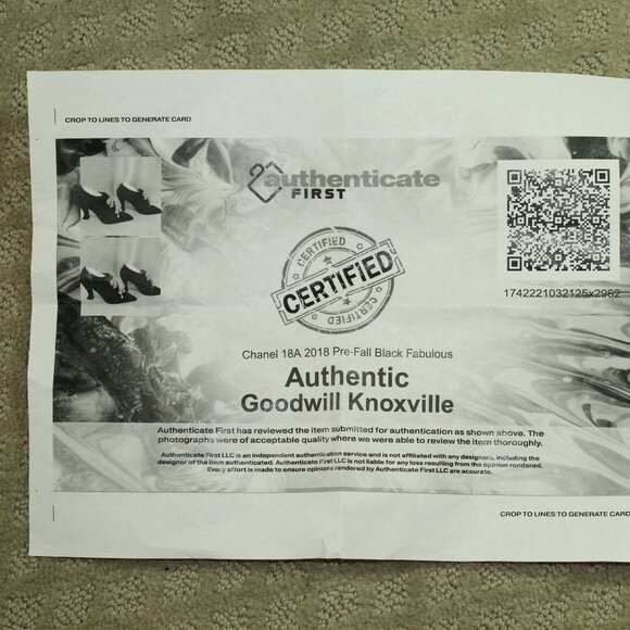 CHANEL NEW Pre-Fall 18A BLACK CC PEARL JEWELED BOW BOOTIES SHOES EU 37.5C / 6.5 - Picture 9 of 10